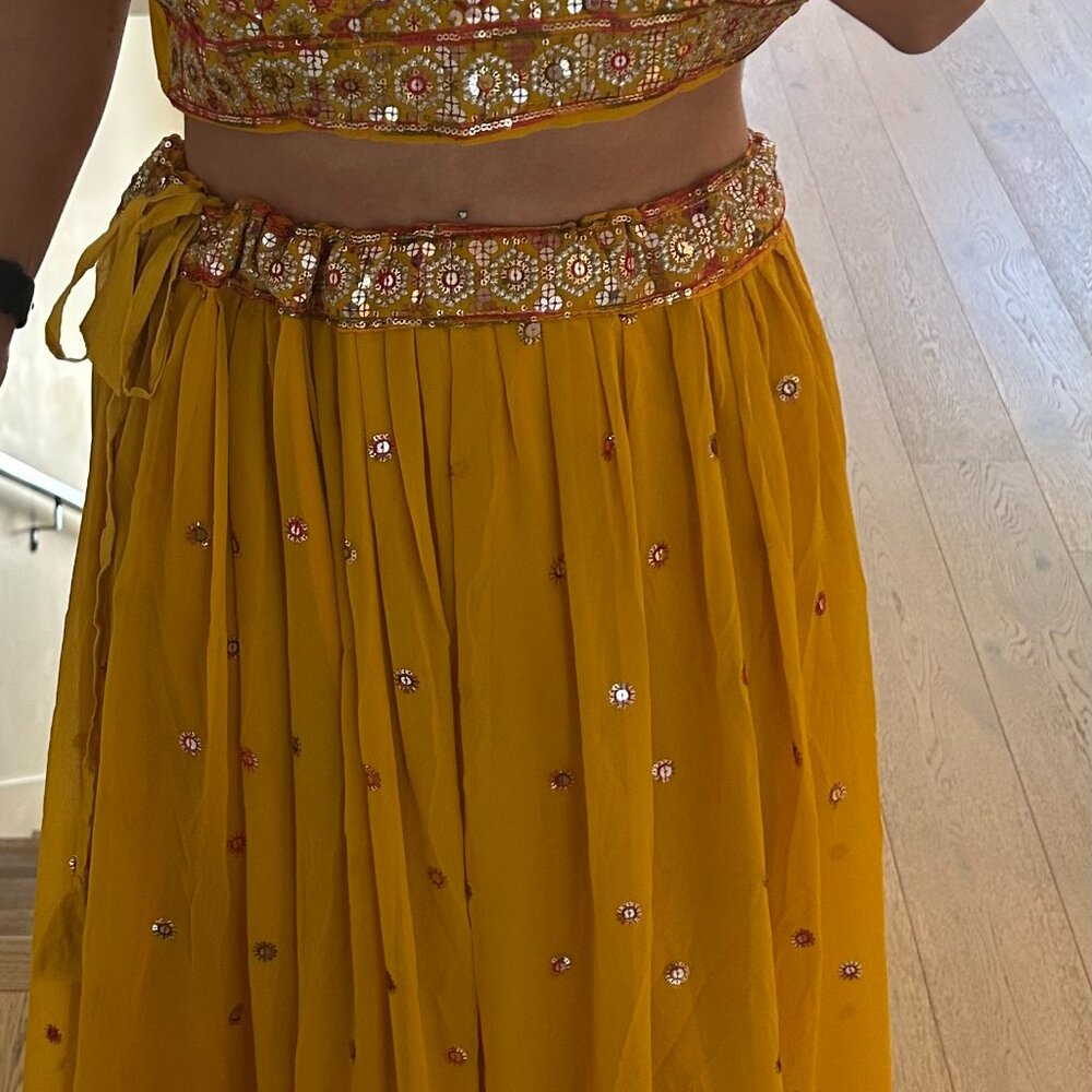 Indian Wedding Dress (Yellow + Embroidered): Lehenga Choli w Dupatta